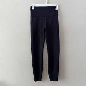 Vuori black evolve leggings